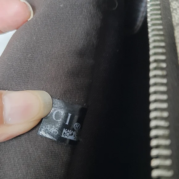 Authentic Gucci GG Supreme monogram canvas message Crossbody bag - Picture 8 of 16